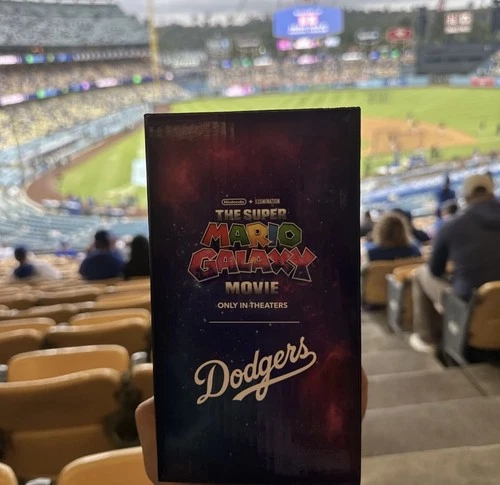 Yoshi Dodgers Bobblehead Super Mario Galaxy Movie Baseball Figure