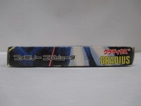 NES -- GRADIUS -- Boxed. Masterpiece shooter. Famicom, Japan Game. 10218