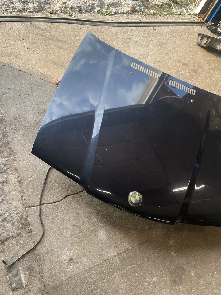 1992-99 E36 Coupe Hood Bonnnet Panel Black OEM - Image 4 of 4