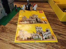 LEGO Castle: King's Castle (6080) Nearly Complete w/box + Instructions 