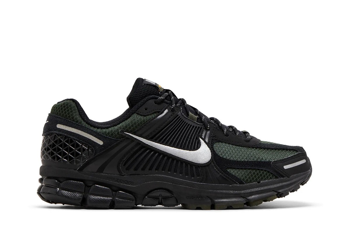 Nike Zoom Vomero 5 メンズシューズ ブラック Men's Nike Zoom Vomero 5-BLACK/BLACK