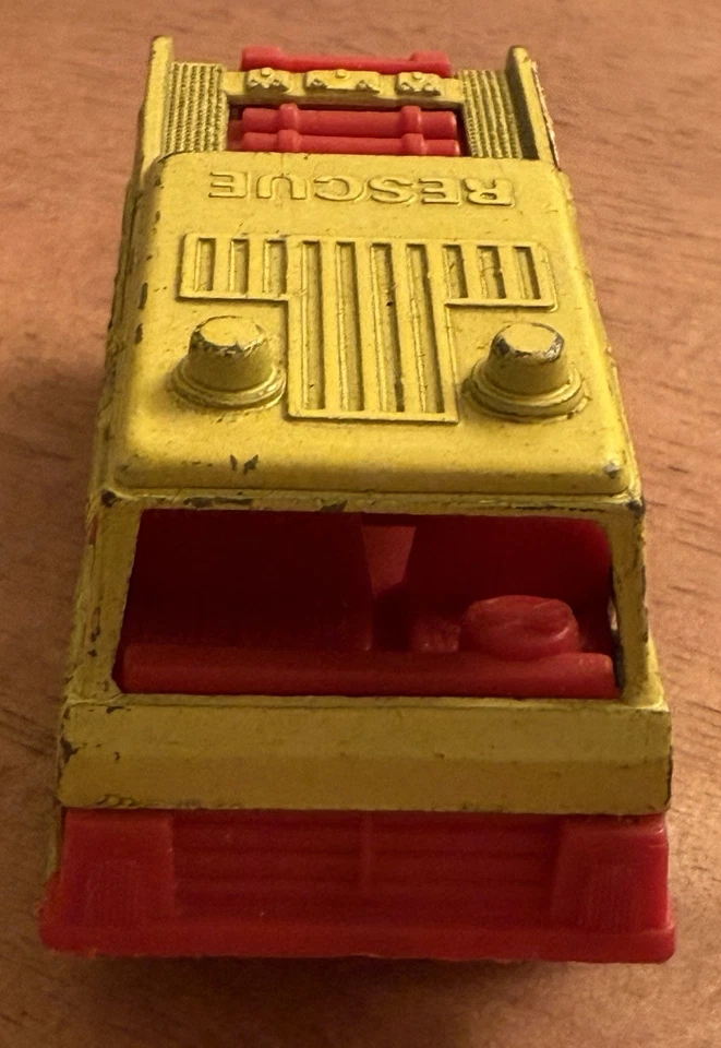 TootsieToy Diecast Rescue Equip. Truck SWAT Yellow Made in USA Vintage Antique - Image 3 of 4