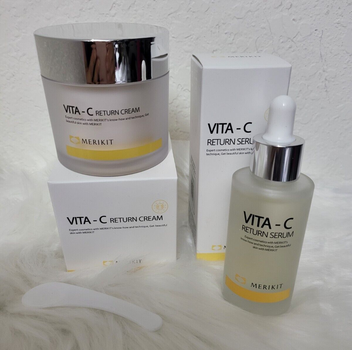 Merikit Vita-C Special Set Day & Night Skin moisture - Cream Merikit Vita-C Special Set Day & Night Skin moisture - Cream