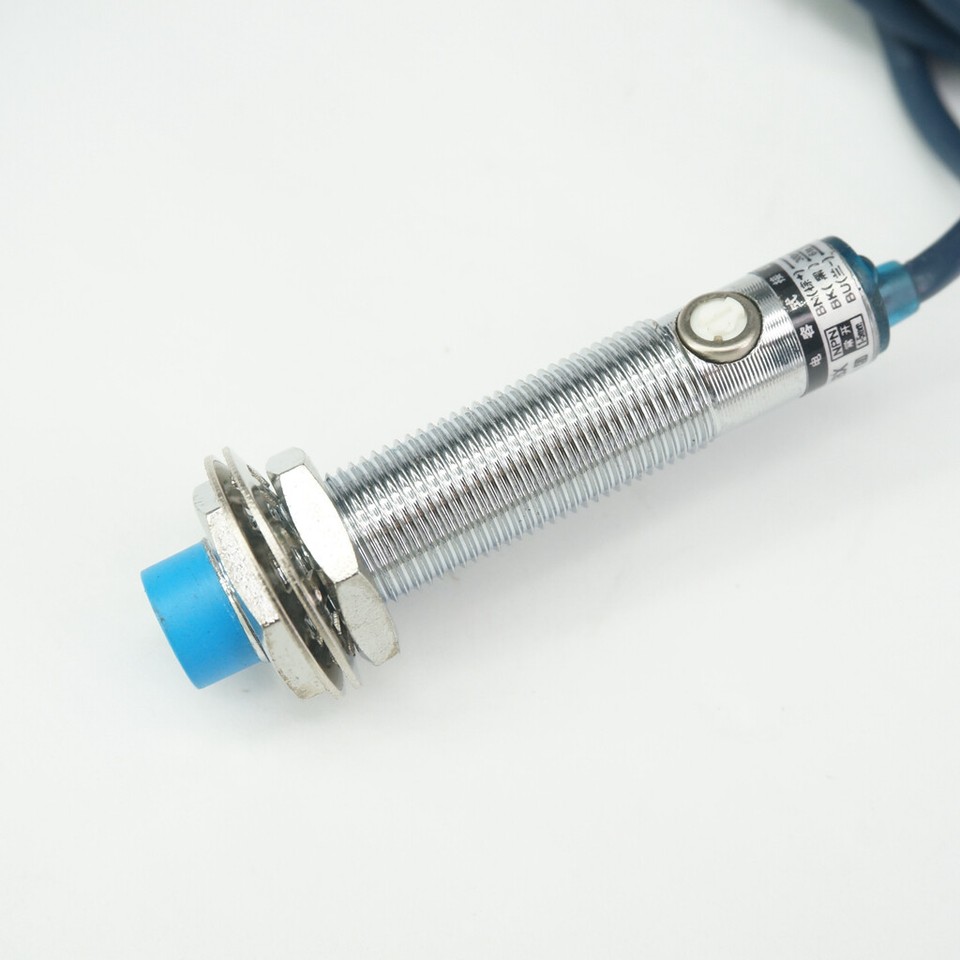 Kapazitiver Näherungsschalter LJC12A3-5-Z/BX – DC 3-Draht, NPN NO, 6–36 V, 5 Mm Abstand, M12-Gehäuse