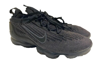 all black vapormax no laces