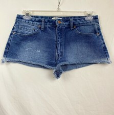 Forever 21 Womens Jean Shorts Size 29. C.7.