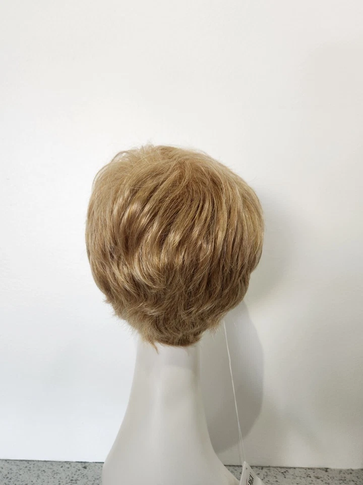 Peluca de pelo corto rubia caramelo dorado Henry Margu 2210 Marcy 2500H Foto 4 de 4