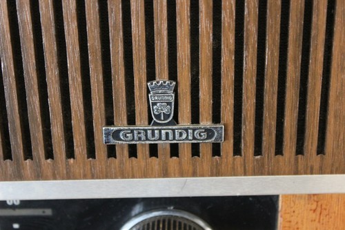 Vintage Grundig RF 121U Solid State AM FM Radio Phono Austria Sold As-Is - 第 6/9 張圖片