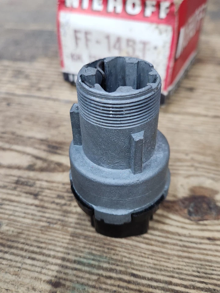 NUEVO Interruptor de encendido Niehoff FF-145T 1970-1986 Ford Truck HECHO EN EE. UU. US-85 Foto 3 de 4