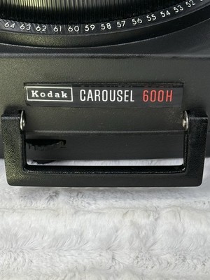 Kodak Carousel 600H Projector With Slide Holder And Photo Lamp (READ)