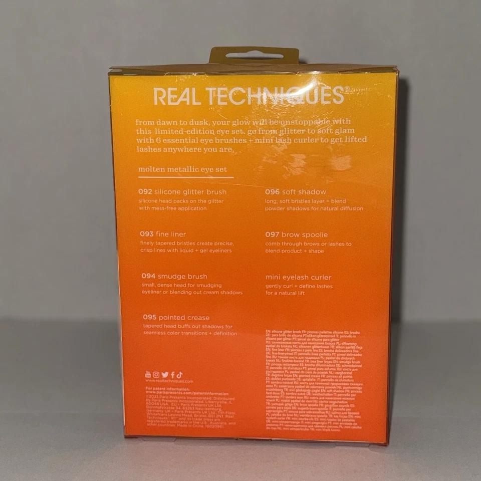 Juego de ojos metálicos fundidos de energía solar Real Techniques edición limitada  Foto 3 de 4