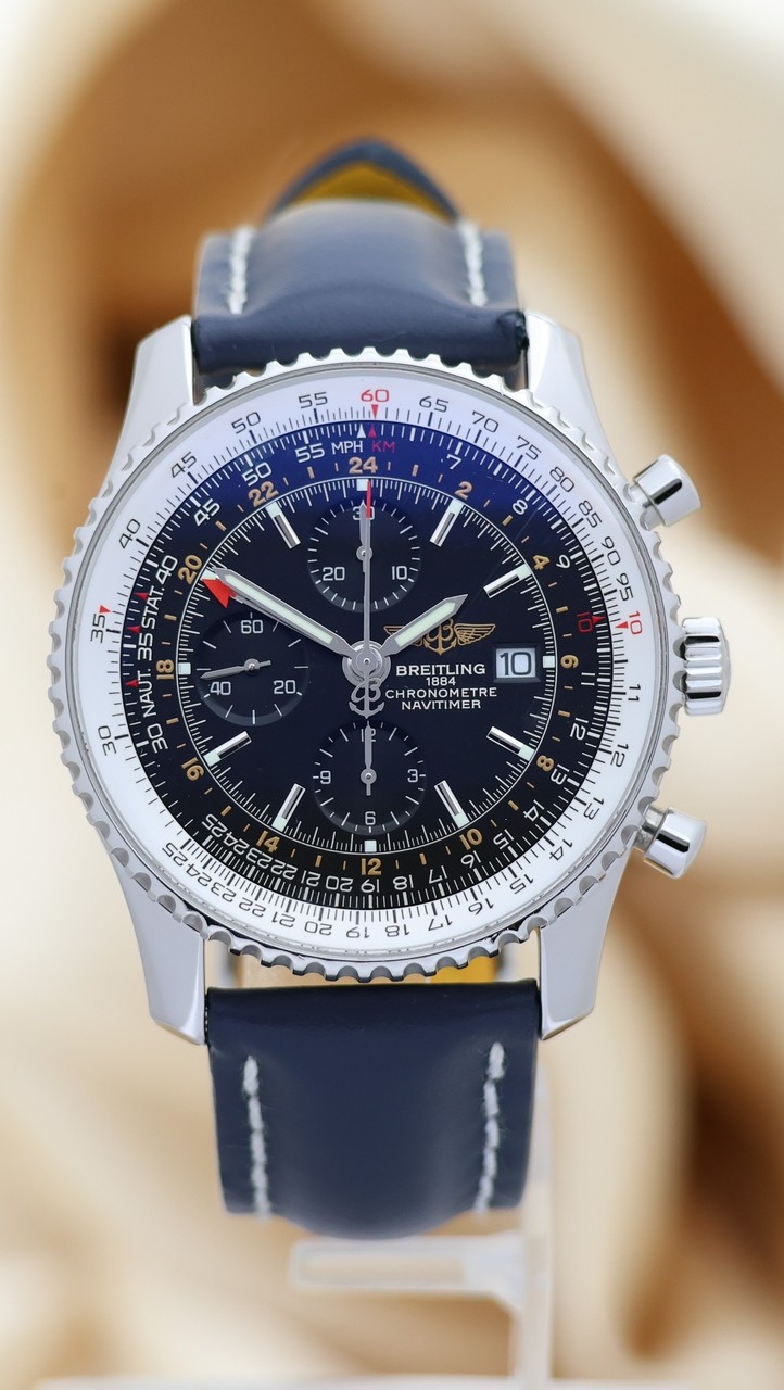 Breitling Navitimer World 46mm Automatic A24322 O… - image 1