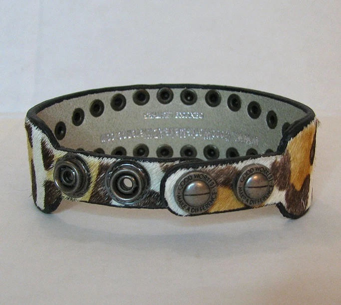 Brazalete Good Works Inspirador FE Cuero de Vaca A Presión 1" 7" a 8" Foto 3 de 3