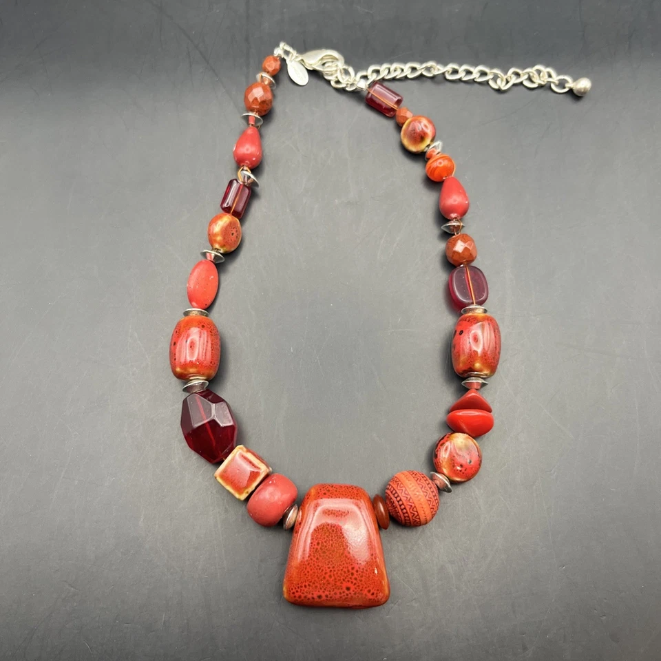 Collar Chicos llamativo colgante con cuentas rojas grueso audaz colorido collar de cerámica Foto 4 de 4