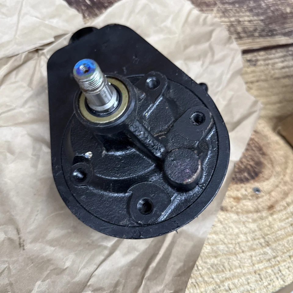 Насос гидроусилителя руля для Buick 1973-74 Centurion, арендуемый, Century 732-2210 - Изображение 4 из 4