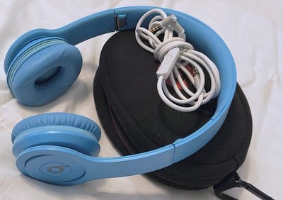 Beats by Dre Solo HD Wired Headphones Light Blue | eBay
