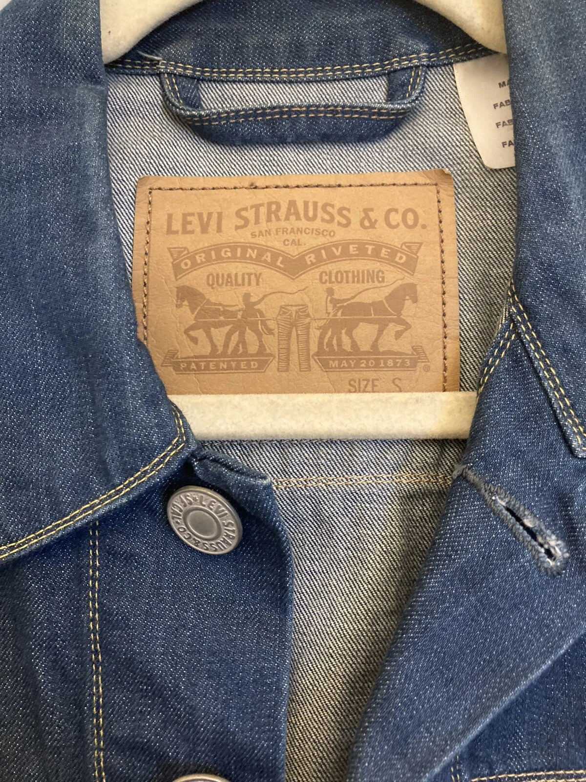 RARE EXCLUSIVE PREMIUM STRETCH DENIM LEVIS TRUCKER JACKET UNAVAILABLE ANYWHERE S - product detail image 5