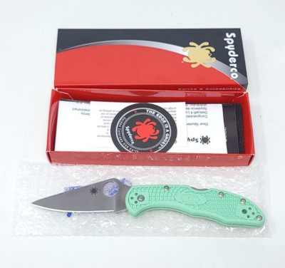 New! Spyderco Delica 4 Knife Mint FRN Handles M4 Blade HQ Sprint Run C11FPGRM4
