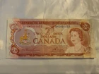 1974 BANK OF CANADA TWO 2 DOLLAR BANK NOTE UM2401632 NICE BILL