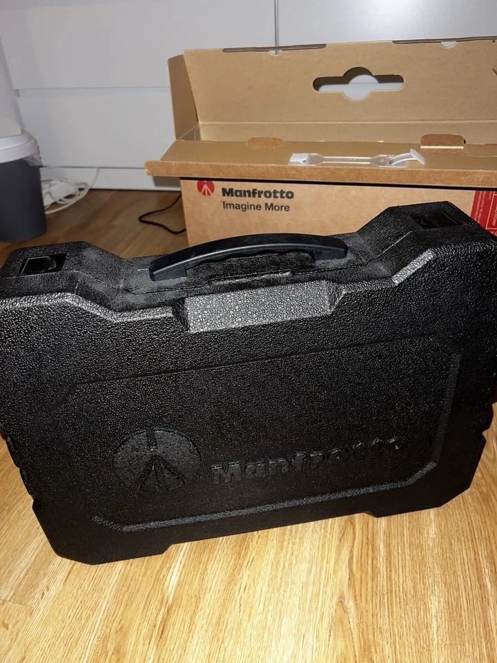 Manfrotto MVG460 PROFI-3-ACHSEN-GIMBAL für Bis zu 4,6kg - Schwarz - Bild 3 von 3