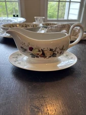 Royal Doulton Miramont Gravy Boat With Attached Underplate