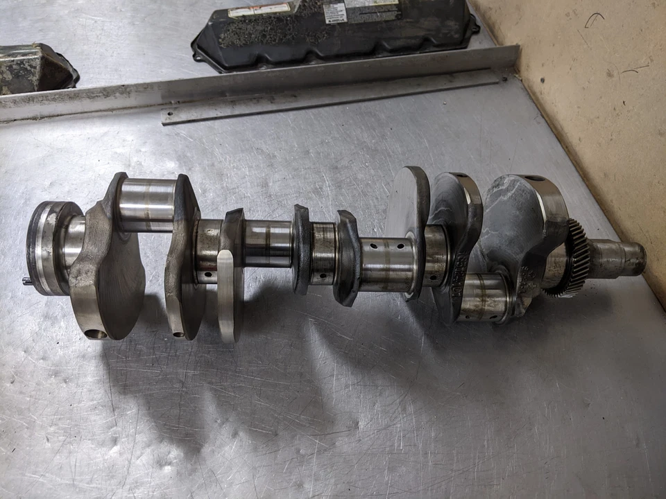 Crankshaft Standard From 1998 Ford E-350 Econoline  7.3 3C3V6V303AA Diesel - Image 2 of 4