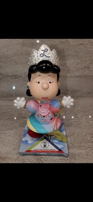Lucy In The Sky With Jewelry Porcelain Figurine (Westware)