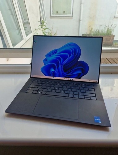 Dell Precision 5560 Laptop: 11. Gen i9, RTX A2000, 32 GB RAM 1 TB SSD, Garantie
