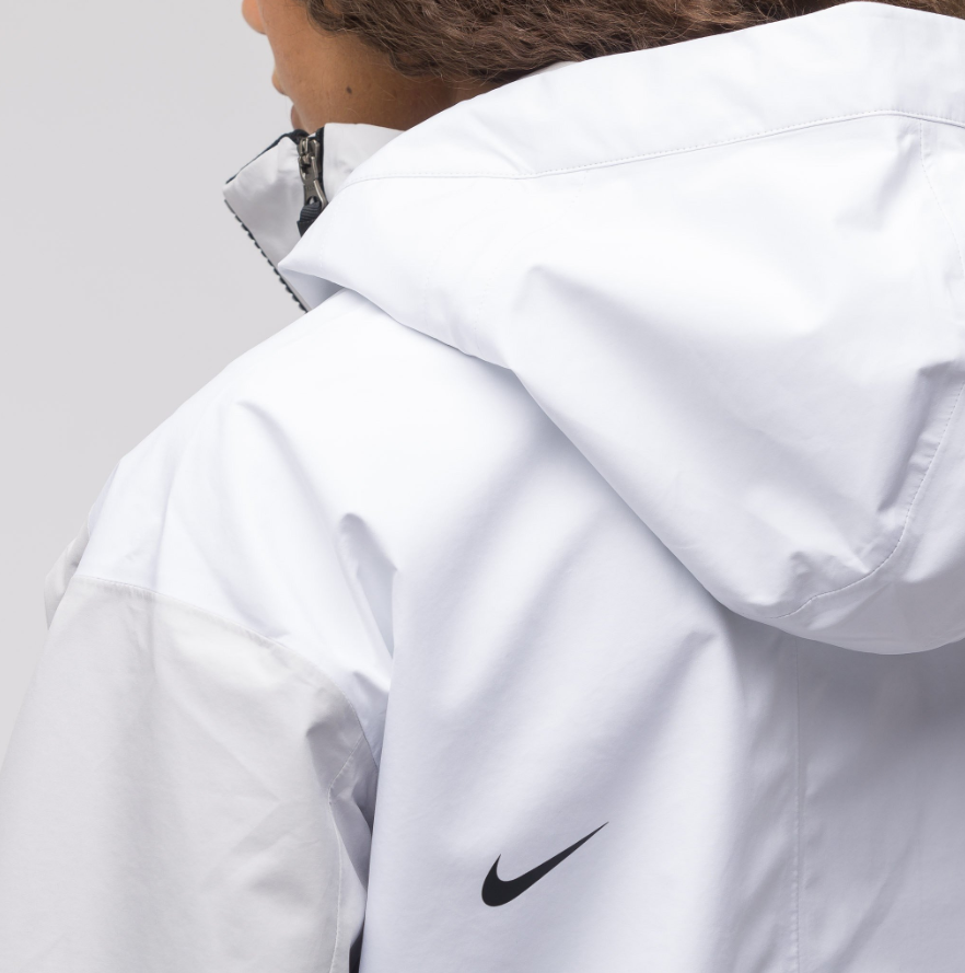 Nike WOMEN'S Nikelab ACG GORE-TEX Deploy Jacket White Grey Black