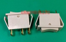 1PC DEFOND DRC-1215 3-pin 3-position 7A/15A 125VAC Interrupteur à bascule Gray