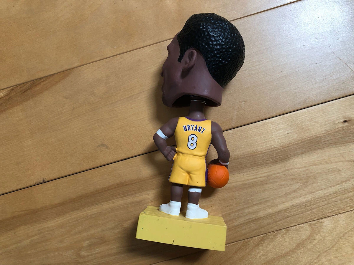 Upper deck kobe bryant bobblehead 2025