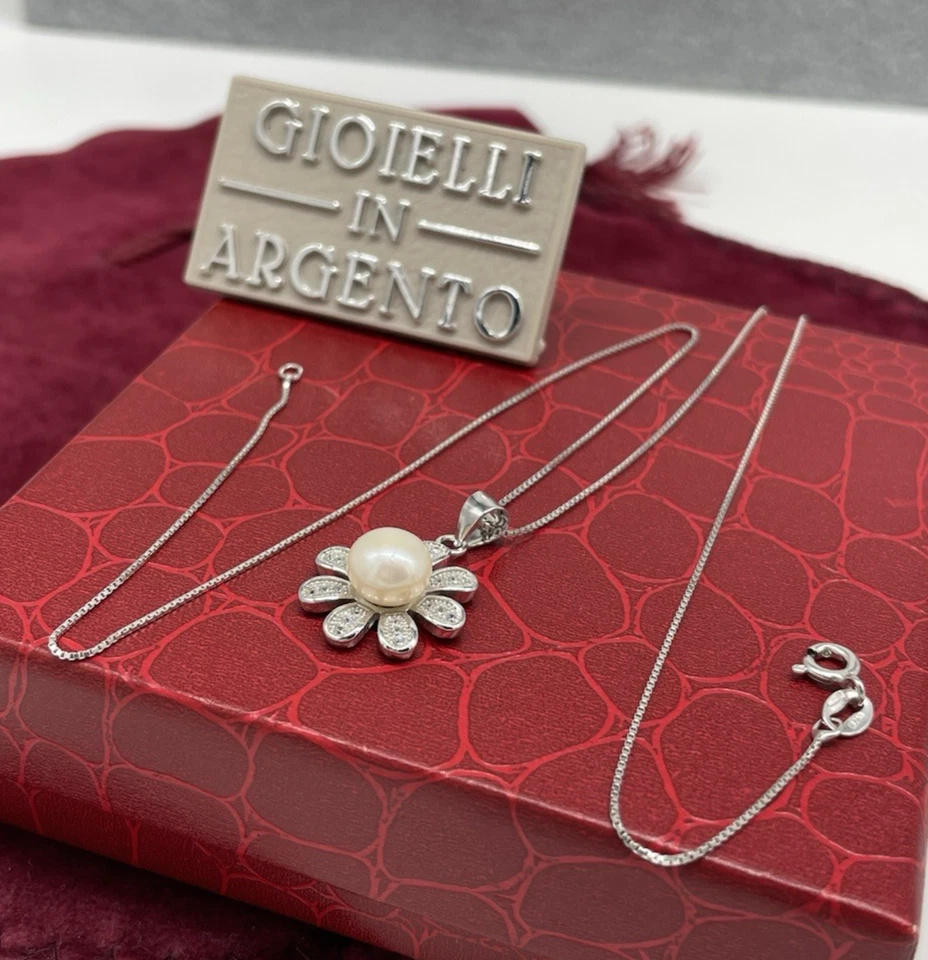 Collana Donna Argento 925 rodiato con Margherita fiore di perla laccetto e charm - Immagine 3 di 4