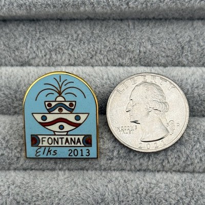 Fontana Lodge #2013 California Elks Club BPOE Water Fountain Pin Pinback #59485