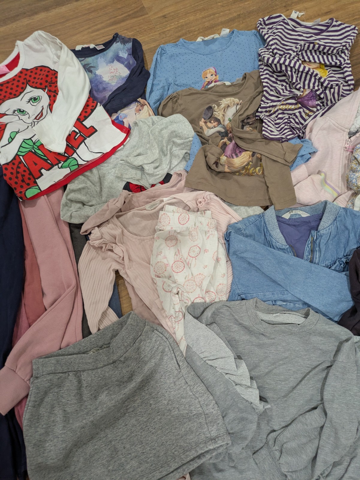 Girls Long Sleeves /Winter clothing bundle Size 5-6 image 3