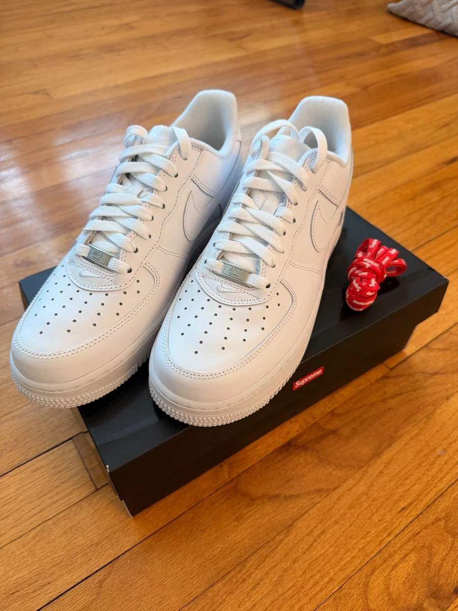 Preços baixos em Nike Air Force 1 Supreme White | eBay