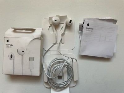 Genuine Apple EarPods (USB-C) Wired Headphones with Mic & Remote