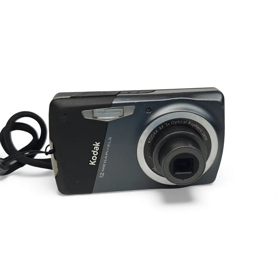 Kodak EASYSHARE M530 Digital Camera 12MP 3x Zoom, Battery, Charger - Image 3 of 4