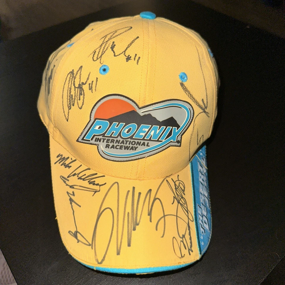 Sombrero de colección Phoenix International Raceway Nascar varios autógrafos deportes de motor Foto 2 de 4