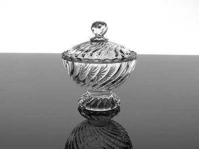 BACCARAT BAMBOUS 4 7/8  CRYSTAL SWIRL COVERED CANDY DISH