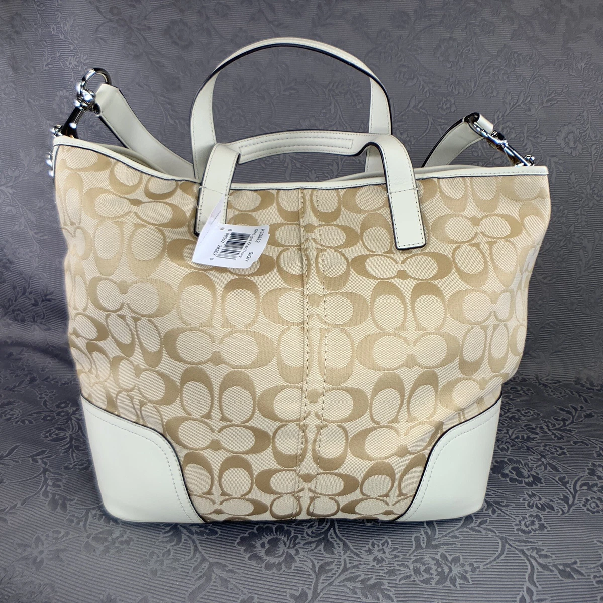 COACH SIGIY Light Khaki Ivory Hadley Signature Duffel Handbag F30882
