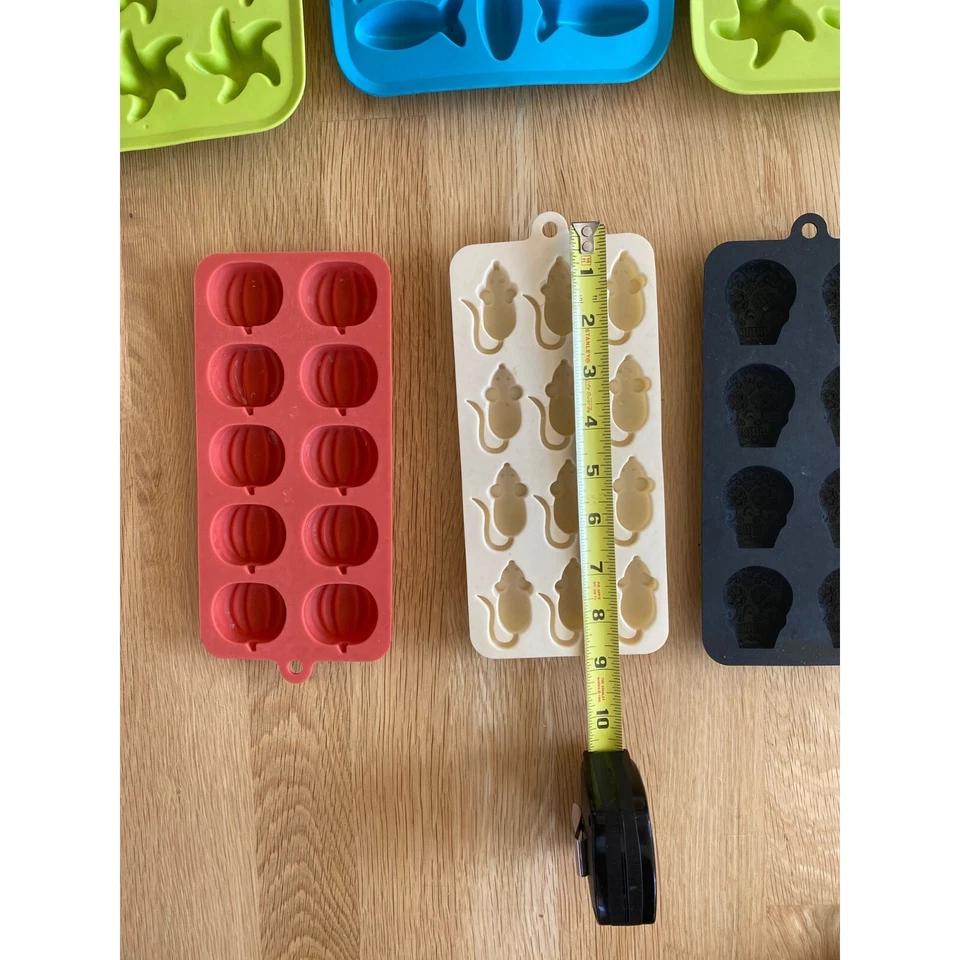 LOT of 12 Silicone Ice Cube Trays Ikea/Halloween/Tiny Gummy Crushed Ice Molds - Image 4 of 4