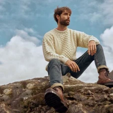 Merino Wool Sweater Irish Aran Woollen Mills Honeycomb Knit Crew Neck Pullover