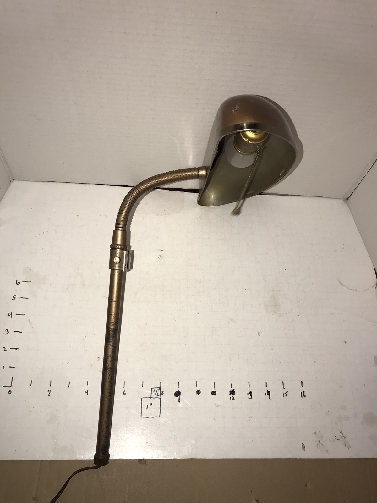 1 Vintage Headboard Reading Light Lamp Gooseneck Flexible General mfg