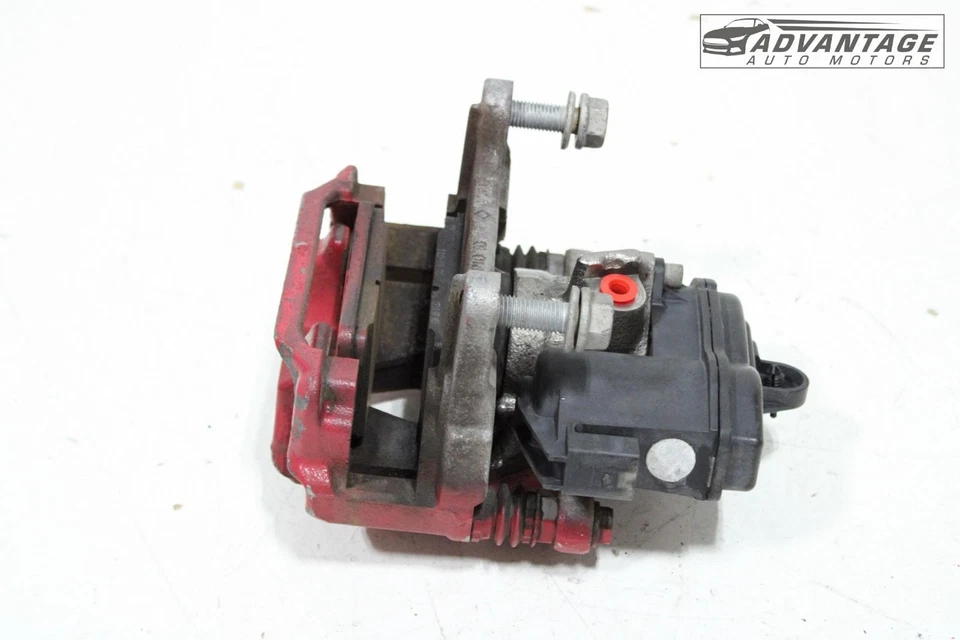 2017-2018 AUDI A4 QUATTRO B9 REAR RIGHT SIDE BRAKE CALIPER & ADJUST MOTOR OEM - Image 4 of 4