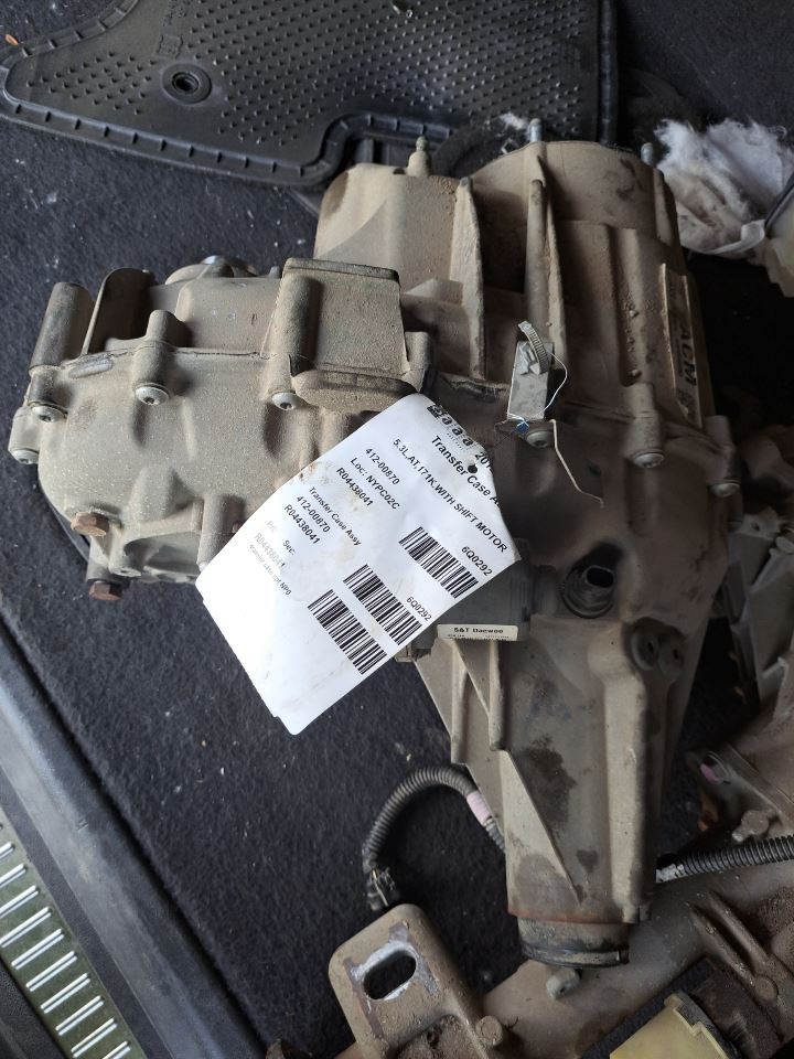 2015 Suburban 1500 Transfer Case Sku#4438041
