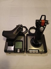 Logitech Saitek X52 Pro Flugsimulator-Joystick mit Schubregler für PC