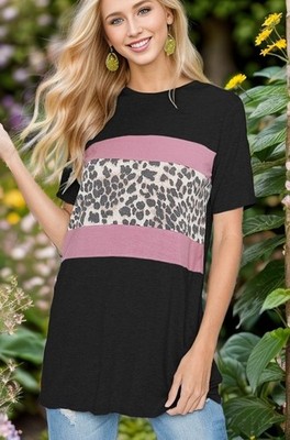 NWOT Heimish Short Sleeve Top with Animal Print size Small