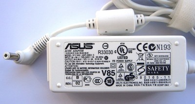 Original ASUS Eee PC 901-N437 904 904HA Netzteil
