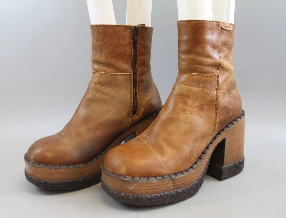 VTG LONDON UNDERGROUND BROWN LEATHER PLATFORM CHUNKY HEEL BOOTS WOMENS SZ 7