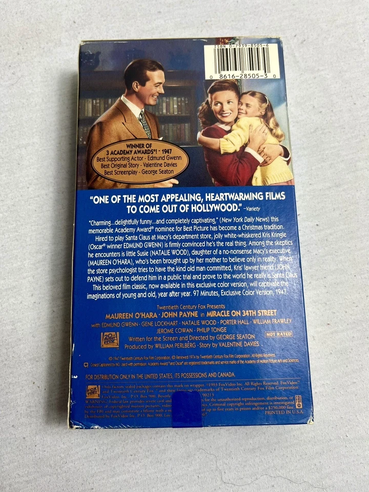 Christmas Movie 4 Lot VHS Tape Wonderful Life Miracle 34th Street One Magic Tree Foto 3 de 4